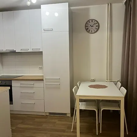 Apartman 9 *